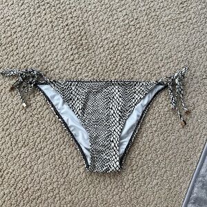 Victoria's Secret Black and Ivory Bikini Bottom